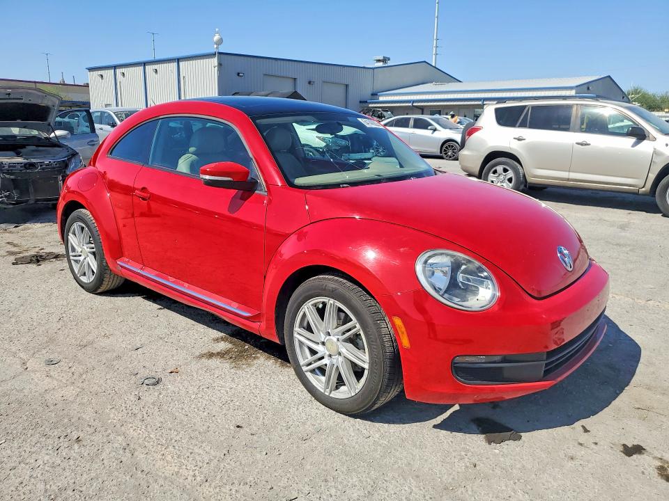 Продажа на аукционе авто 2013 Volkswagen Beetle, vin: 3VWJP7AT2DM619636, номер лота: 64140926