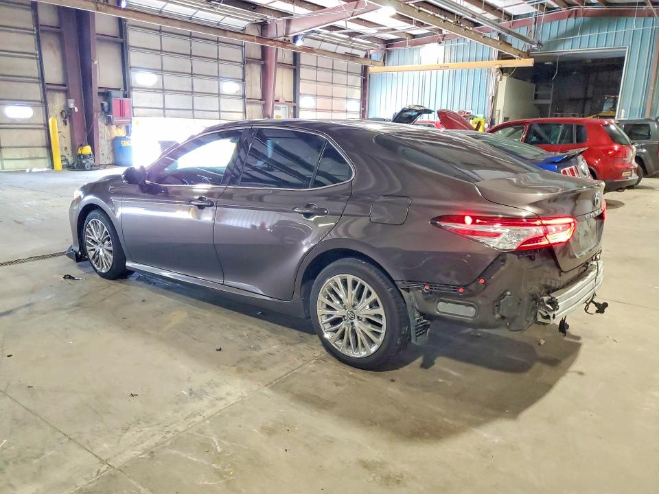 Продаж на аукціоні авто 2018 Toyota Camry, vin: 4T1B11HK7JU095826, номер лоту: 65242586