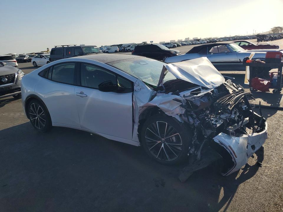 Продажа на аукционе авто 2024 Toyota Prius, vin: JTDACAAU4R3042394, номер лота: 64759946
