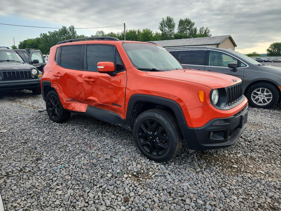 63228636 :رقم المزاد ، ZACCJBBB5HPG12611 vin ، 2017 Jeep Renegade مزاد بيع