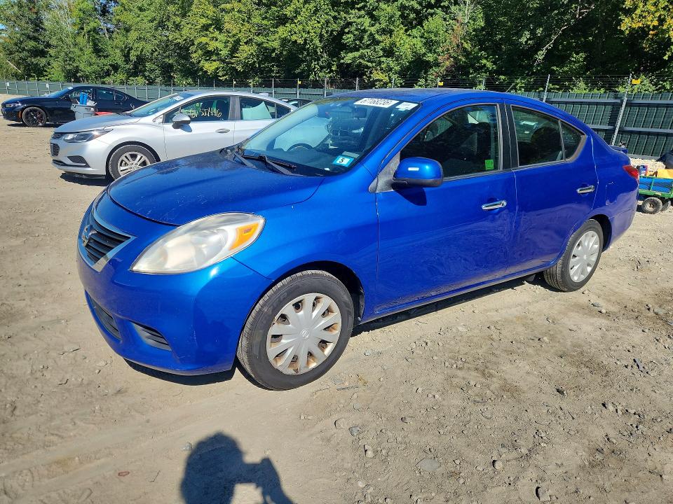 2013 Nissan Versa მანქანა იყიდება აუქციონზე, vin: 3N1CN7AP6DL861214, აუქციონის ნომერი: 67168236