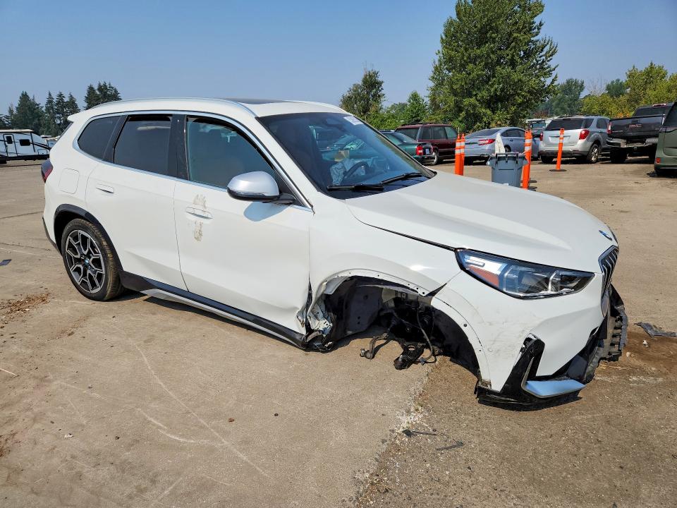 Продаж на аукціоні авто 2023 Bmw X1, vin: WBX73EF04P5X48065, номер лоту: 63805536