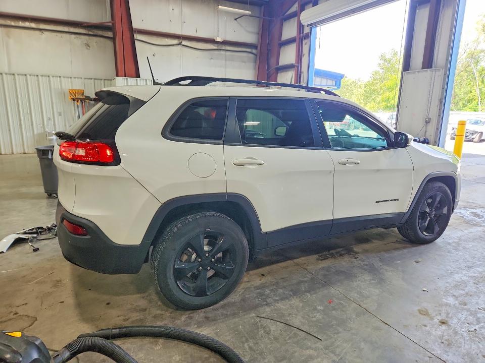 66568206 :رقم المزاد ، 1C4PJMDB2JD521004 vin ، 2018 Jeep Cherokee مزاد بيع