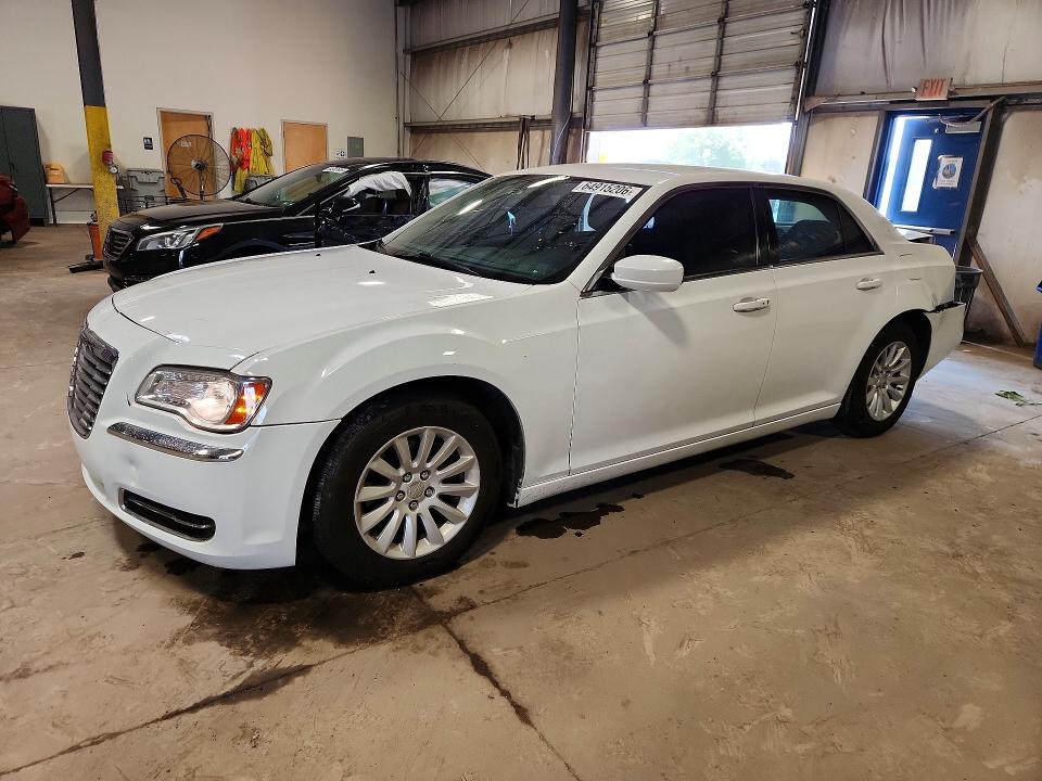 64915206 :رقم المزاد ، 2C3CCAAG4DH732904 vin ، 2013 Chrysler 300 مزاد بيع