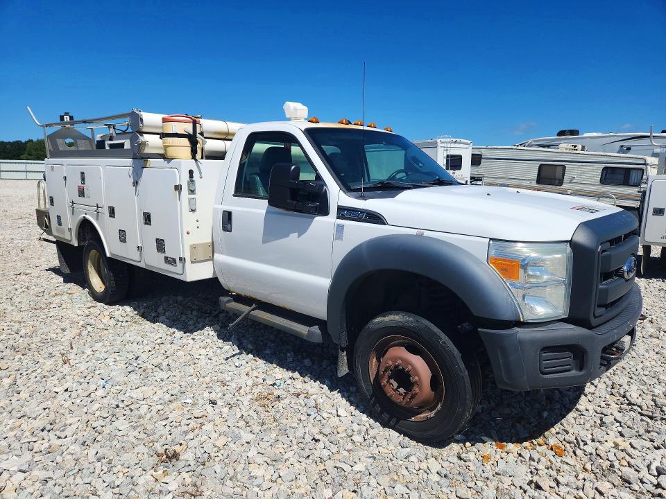 2013 Ford F450 მანქანა იყიდება აუქციონზე, vin: 1FDUF4GY2DEB10927, აუქციონის ნომერი: 67423405