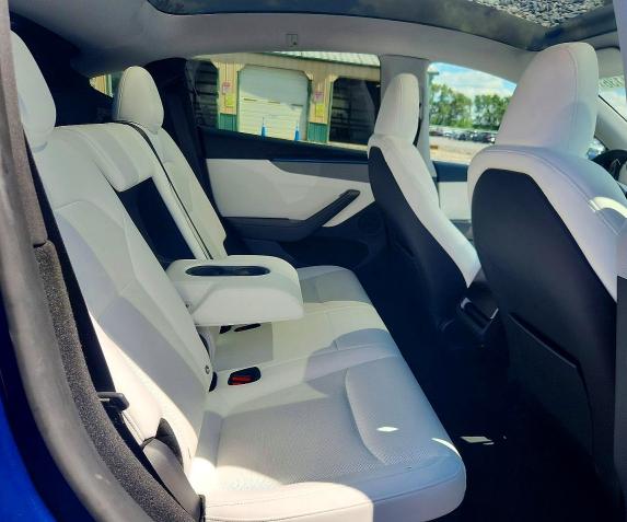 Продаж на аукціоні авто 2026 Tesla Model Y, vin: 7SAYGDEEXTF361674, номер лоту: 65391136