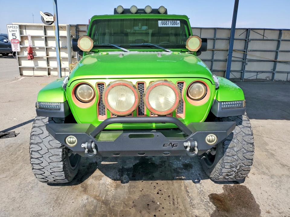 66871086 :رقم المزاد ، 1C4HJXEG1JW240302 vin ، 2018 Jeep Wrangler Unlimited مزاد بيع