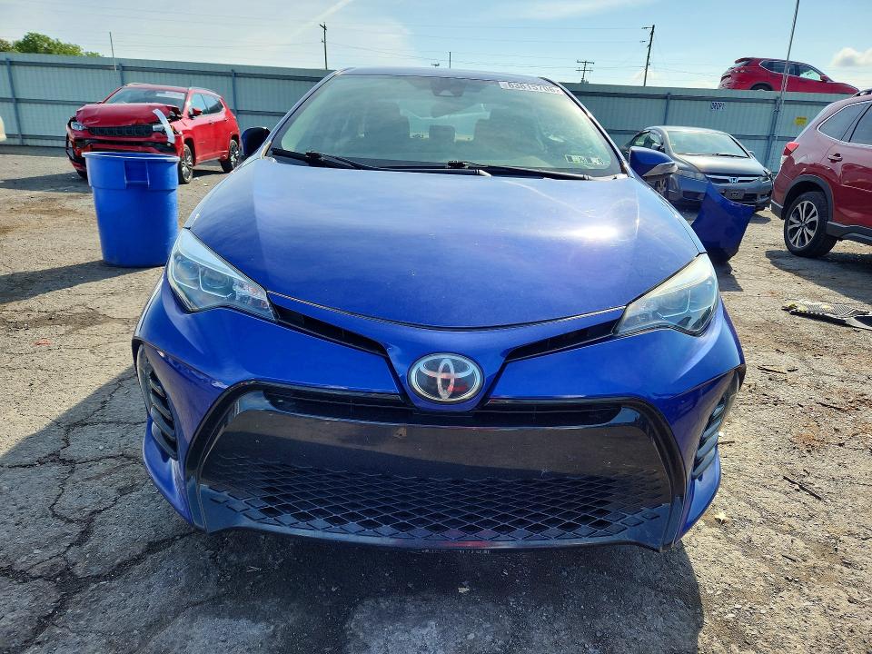 2018 Toyota Corolla მანქანა იყიდება აუქციონზე, vin: 2T1BURHE2JC007671, აუქციონის ნომერი: 63815706