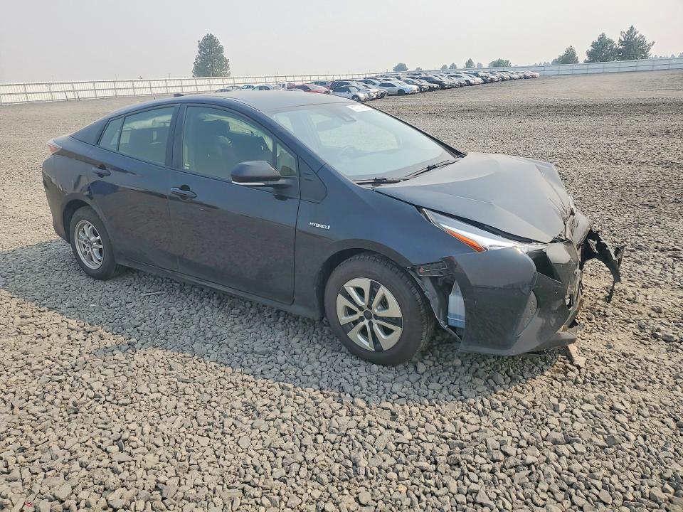 63707456 :رقم المزاد ، JTDKBRFU5H3037167 vin ، 2017 Toyota Prius مزاد بيع