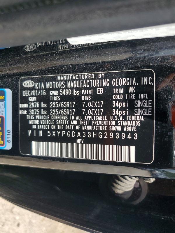 64535856 :رقم المزاد ، 5XYPGDA33HG293943 vin ، 2017 Kia Sorento مزاد بيع