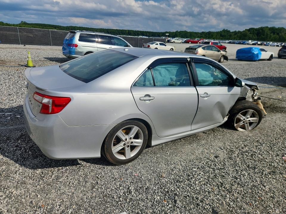 2012 Toyota Camry მანქანა იყიდება აუქციონზე, vin: 4T1BF1FK1CU127385, აუქციონის ნომერი: 63717966