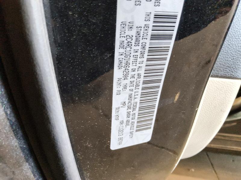 65313706 :رقم المزاد ، 2C4RC1DG1HR642904 vin ، 2017 Chrysler Pacifica مزاد بيع