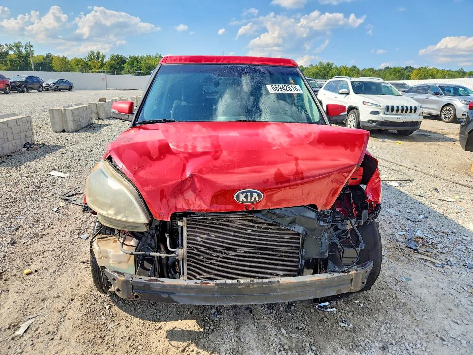 66942616 :رقم المزاد ، KNDJT2A69D7503842 vin ، 2013 Kia Soul مزاد بيع