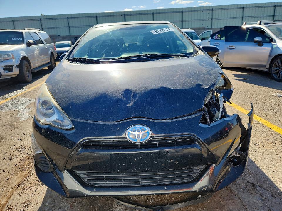 Продаж на аукціоні авто 2015 Toyota Prius C, vin: JTDKDTB37F1108625, номер лоту: 62972376