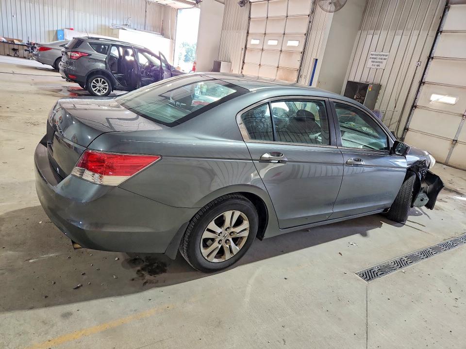 Продаж на аукціоні авто 2010 Honda Accord, vin: 1HGCP2F47AA032410, номер лоту: 64074196
