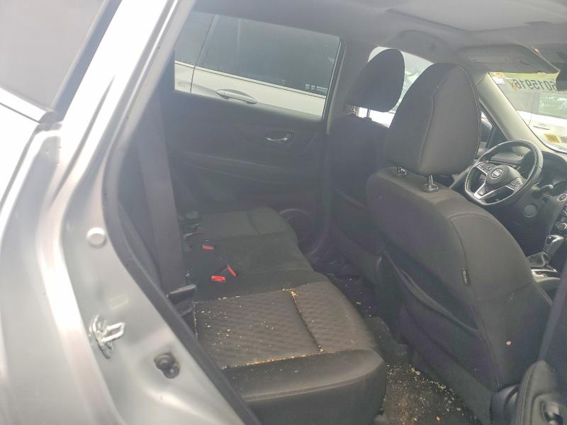 Aukcja sprzedaży 2018 Nissan Rogue, vin: KNMAT2MVXJP615421, numer aukcji: 66015916