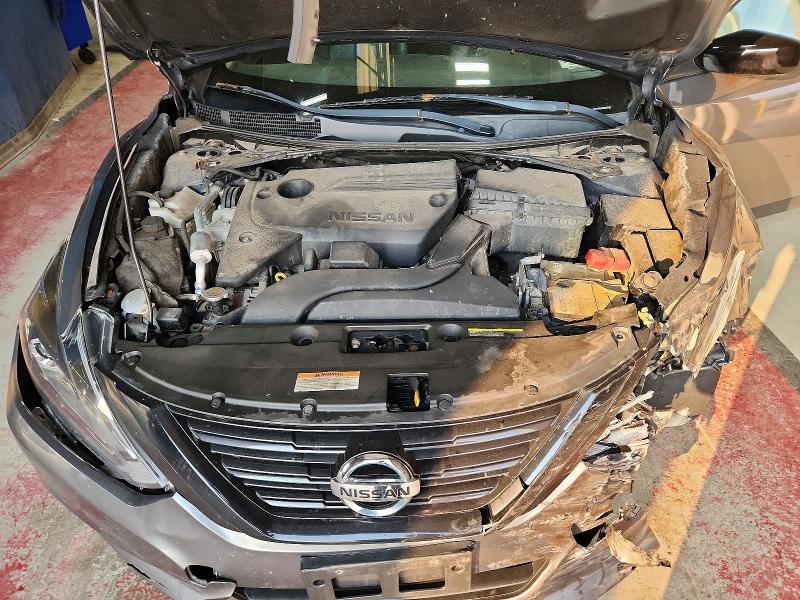 Продажа на аукционе авто 2018 Nissan Altima, vin: 1N4AL3AP5JC258268, номер лота: 64691716