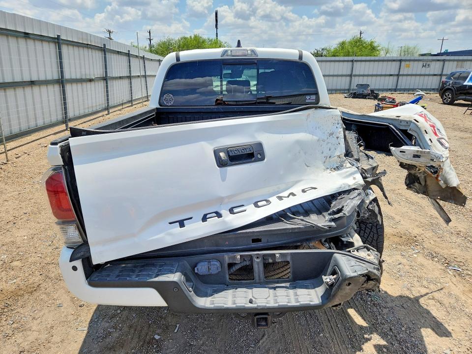 2022 Toyota Tacoma მანქანა იყიდება აუქციონზე, vin: 3TMCZ5AN5NM463640, აუქციონის ნომერი: 67026366