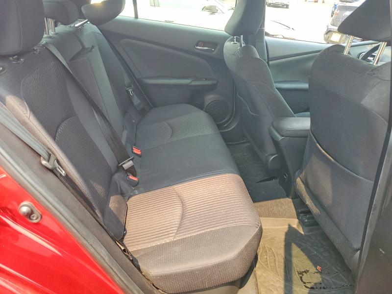 63948646 :رقم المزاد ، JTDKARFU9J3067393 vin ، 2018 Toyota Prius مزاد بيع