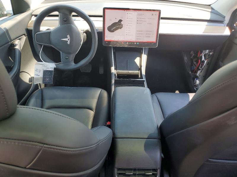 64004646 :رقم المزاد ، 5YJYGDEE1MF065456 vin ، 2021 Tesla Model Y مزاد بيع