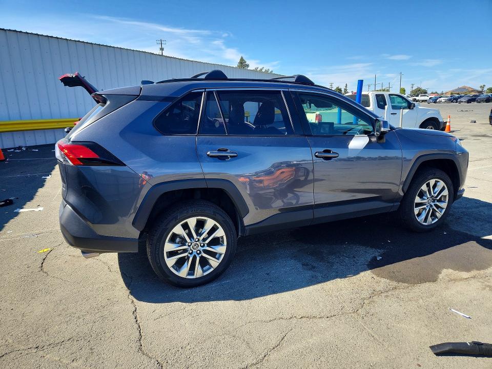 Aukcja sprzedaży 2019 Toyota Rav4, vin: JTMA1RFVXKD008952, numer aukcji: 63773436