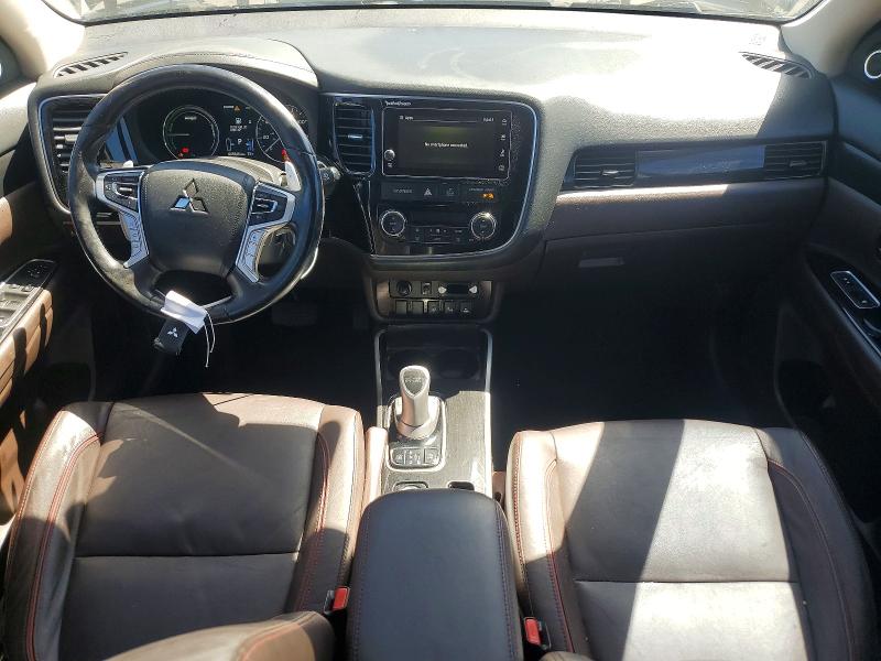63883146 :رقم المزاد ، JA4J24A55JZ028514 vin ، 2018 Mitsubishi Outlander مزاد بيع