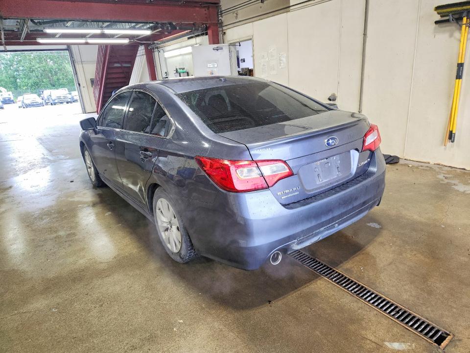 62538806 :رقم المزاد ، 4S3BNAC62F3050728 vin ، 2015 Subaru Legacy مزاد بيع