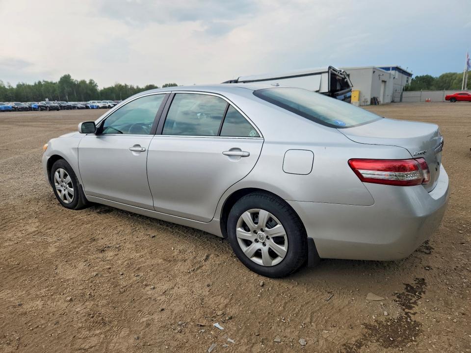 64810856 :رقم المزاد ، 4T1BF3EK3AU002169 vin ، 2010 Toyota Camry مزاد بيع