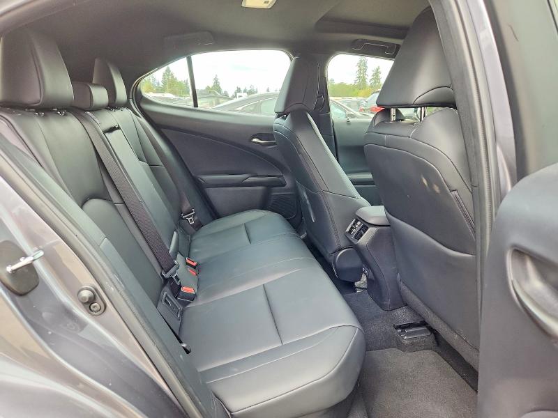 66518326 :رقم المزاد ، JTHP9JBH8L2030593 vin ، 2020 Lexus Ux مزاد بيع