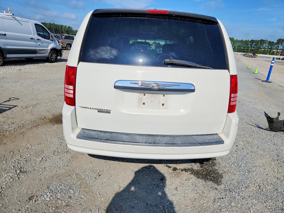 Продажа на аукционе авто 2008 Chrysler Town & Country, vin: 2A8HR54P68R713718, номер лота: 64426326
