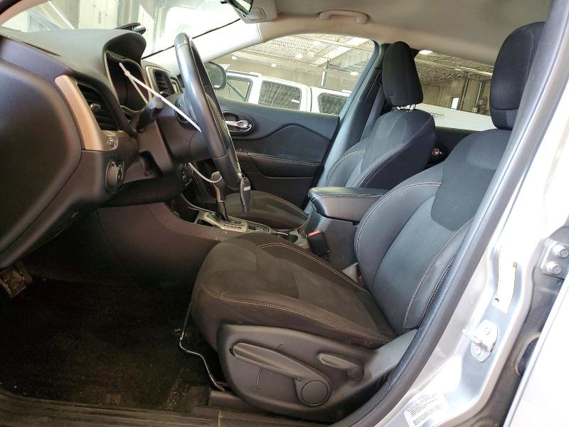 66554946 :رقم المزاد ، 1C4PJLCB7FW790705 vin ، 2015 Jeep Cherokee مزاد بيع