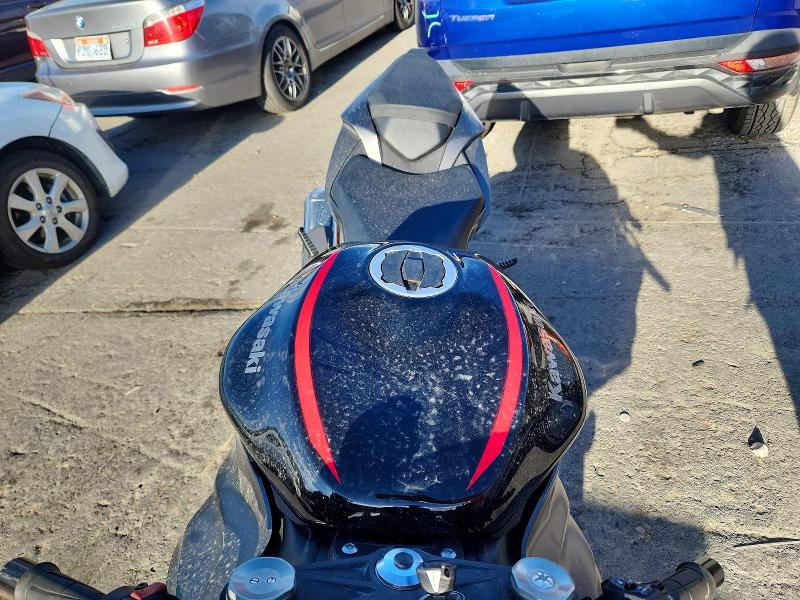 65547426 :رقم المزاد ، JKBZXJH13NA012401 vin ، 2022 Kawasaki Zx636 مزاد بيع