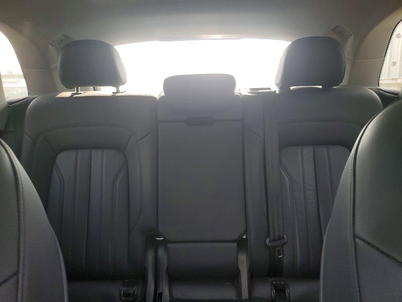 65643496 :رقم المزاد ، WA1ANAFY7J2202083 vin ، 2018 Audi Q5 مزاد بيع