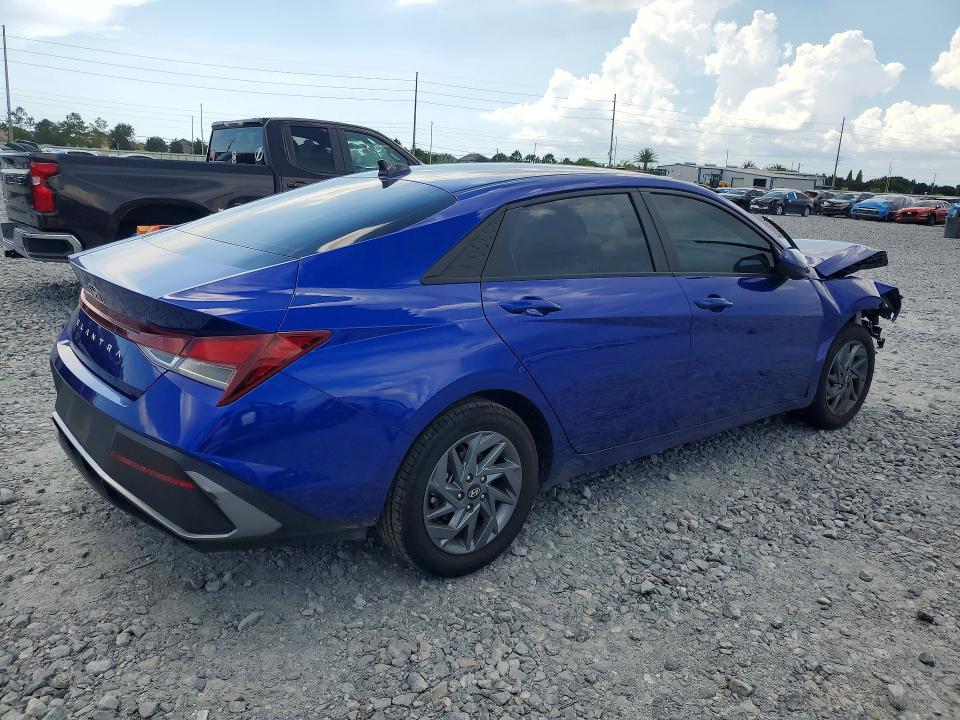 Продажа на аукционе авто 2024 Hyundai Elantra, vin: KMHLM4DG4RU770493, номер лота: 64802176