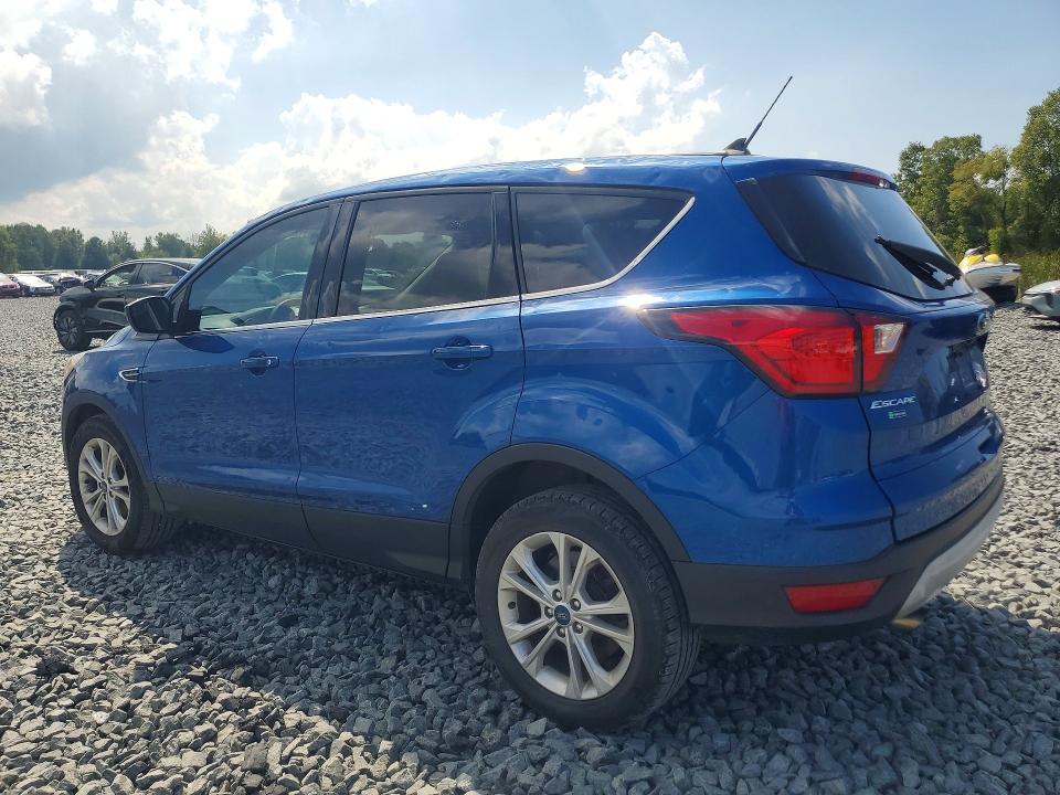 2019 Ford Escape მანქანა იყიდება აუქციონზე, vin: 1FMCU0GD3KUB30775, აუქციონის ნომერი: 67077776