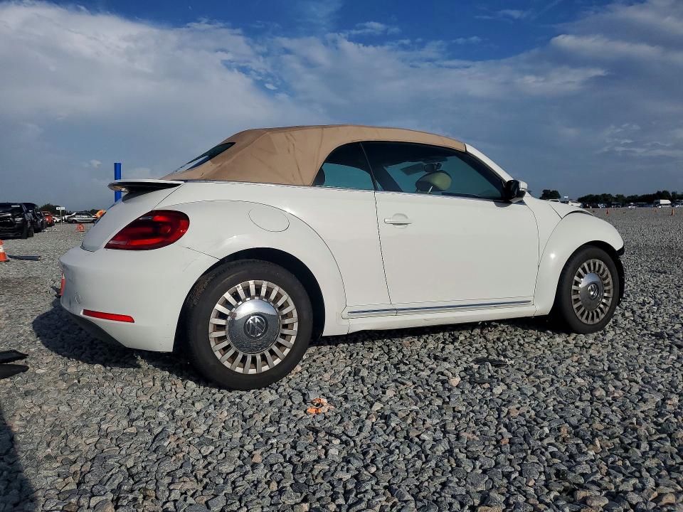 Продажа на аукционе авто 2015 Volkswagen Beetle, vin: 3VW517AT4FM809198, номер лота: 63486576