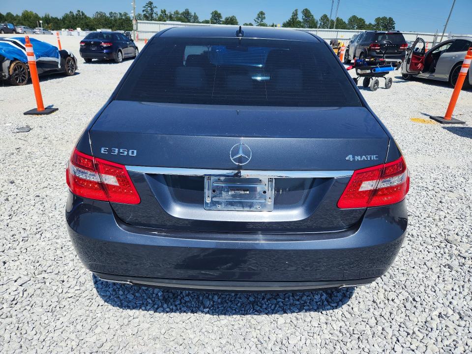 2010 Mercedes-benz E მანქანა იყიდება აუქციონზე, vin: WDDHF8HB5AA082363, აუქციონის ნომერი: 66372666