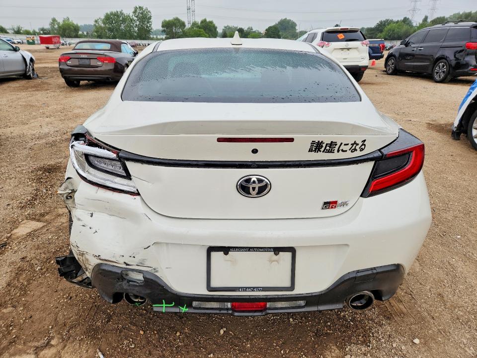 2022 Toyota Gr 86 მანქანა იყიდება აუქციონზე, vin: JF1ZNBE12N9753821, აუქციონის ნომერი: 64723316