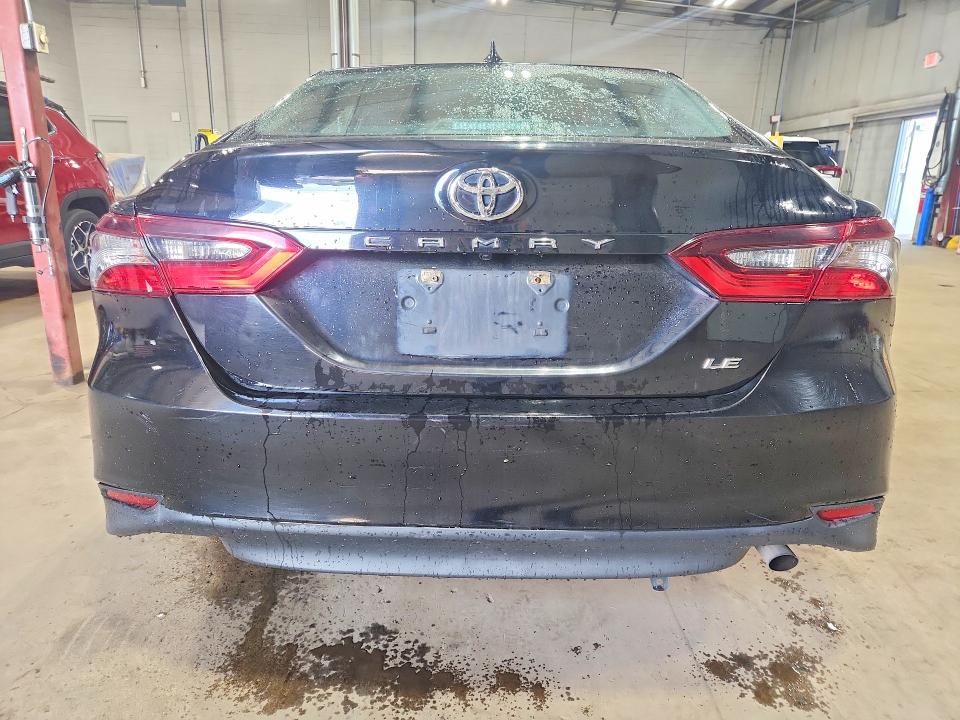 Продажа на аукционе авто 2021 Toyota Camry, vin: 4T1C11AKXMU472099, номер лота: 63912076