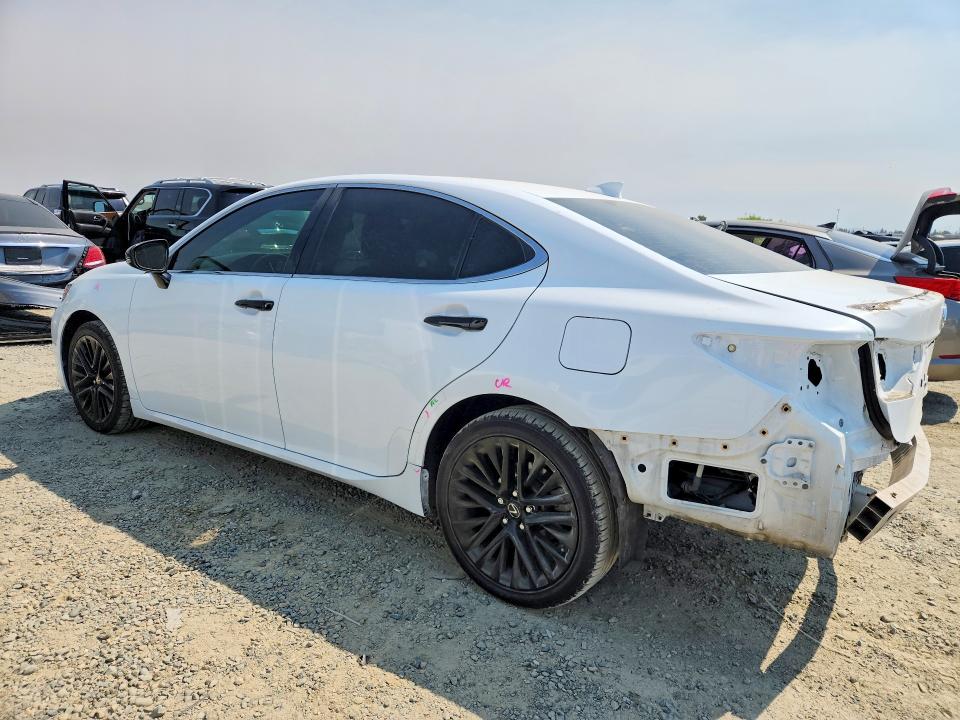 63699626 :رقم المزاد ، JTHBK1GG3F2168724 vin ، 2015 Lexus Es مزاد بيع