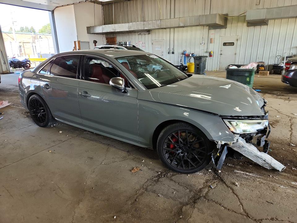 Продажа на аукционе авто 2019 Audi S4, vin: WAUB4AF48KA002246, номер лота: 66213276