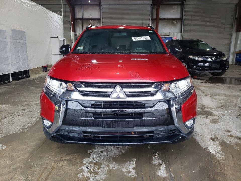 62481336 :رقم المزاد ، JA4AZ3A3XJZ063201 vin ، 2018 Mitsubishi Outlander مزاد بيع
