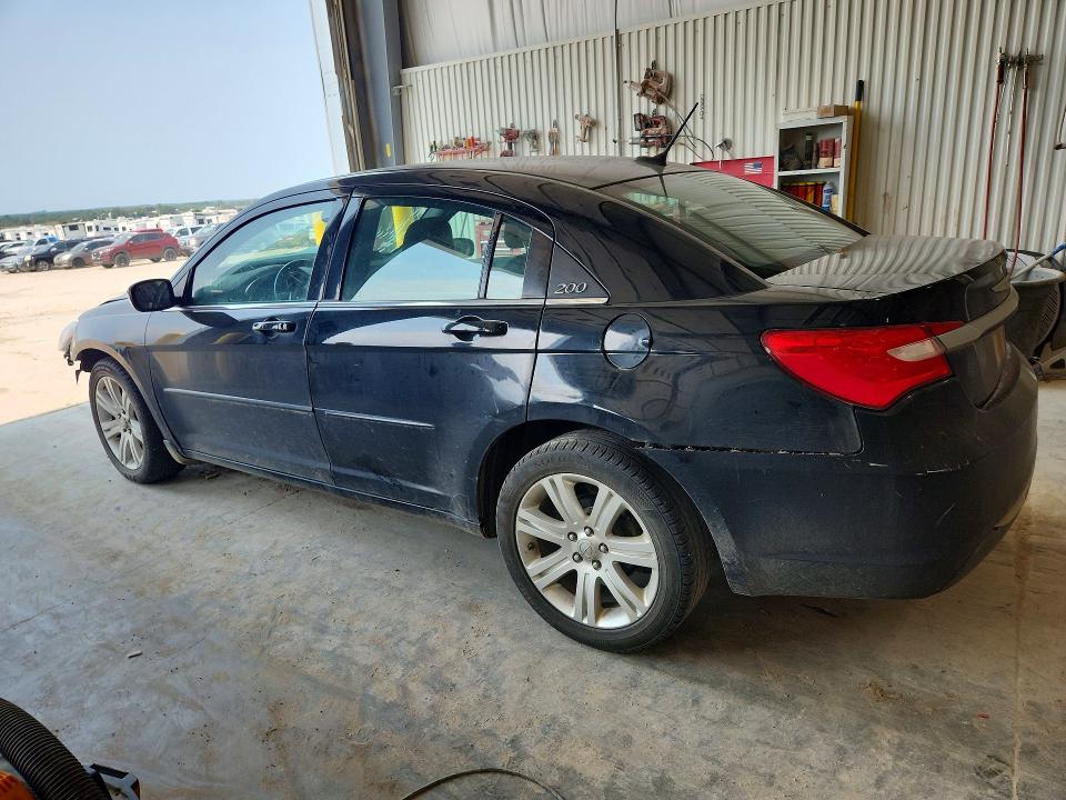 2013 Chrysler 200 მანქანა იყიდება აუქციონზე, vin: 1C3CCBBB0DN666013, აუქციონის ნომერი: 64624756