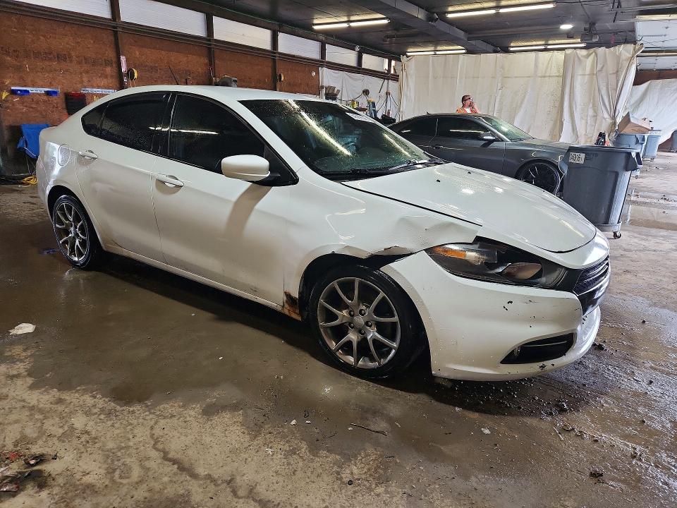64569356 :رقم المزاد ، 1C3CDFBB1FD165810 vin ، 2015 Dodge Dart مزاد بيع