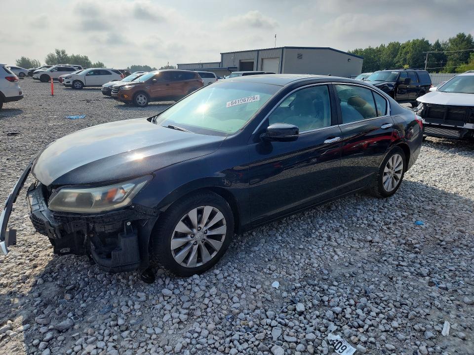 64106726 :رقم المزاد ، 1HGCR2F75DA105590 vin ، 2013 Honda Accord مزاد بيع
