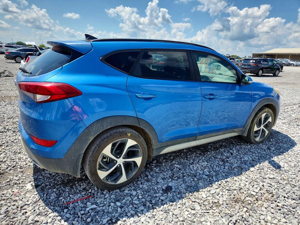 2018 Hyundai Tucson მანქანა იყიდება აუქციონზე, vin: KM8J33A2XJU632054, აუქციონის ნომერი: 66914836