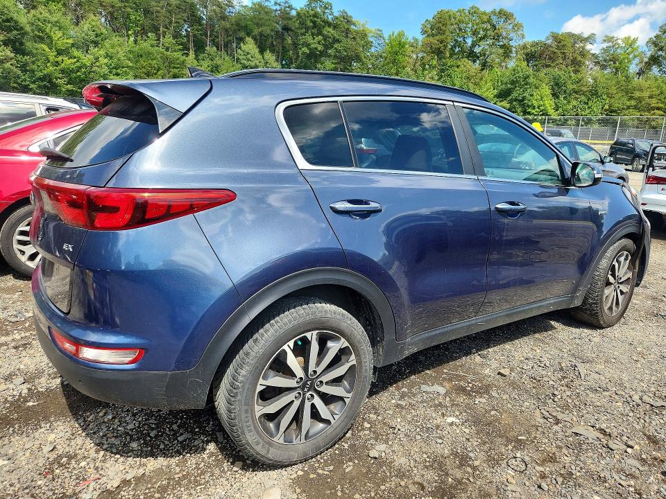 2018 Kia Sportage მანქანა იყიდება აუქციონზე, vin: KNDPNCAC9J7362380, აუქციონის ნომერი: 65228266