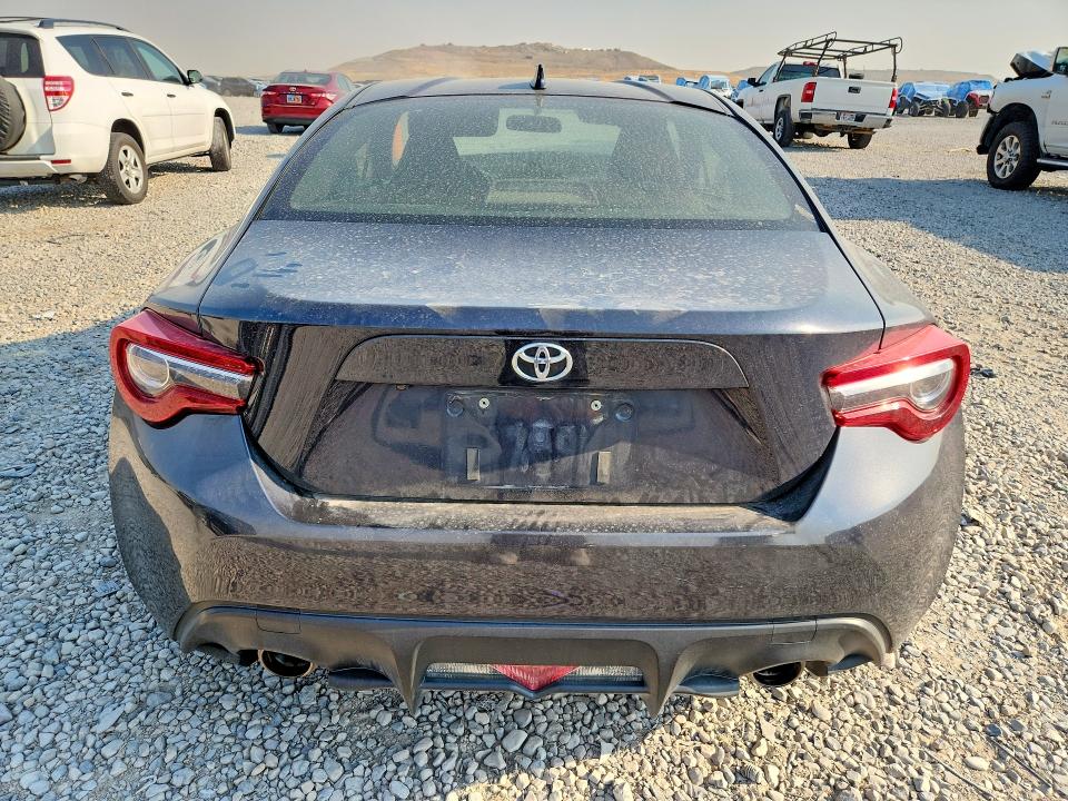 63801586 :رقم المزاد ، JF1ZNAA15H8704512 vin ، 2017 Toyota 86 مزاد بيع