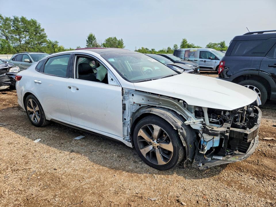 2019 Kia Optima მანქანა იყიდება აუქციონზე, vin: 5XXGT4L31KG376968, აუქციონის ნომერი: 64890636