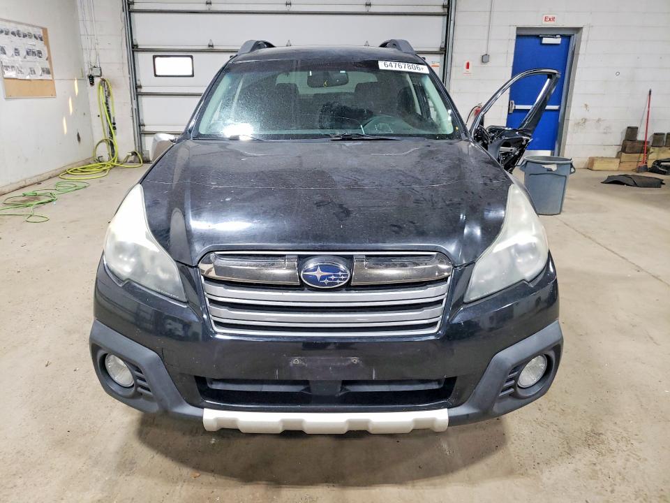 64767806 :رقم المزاد ، 4S4BRCSC4D3286720 vin ، 2013 Subaru Outback مزاد بيع